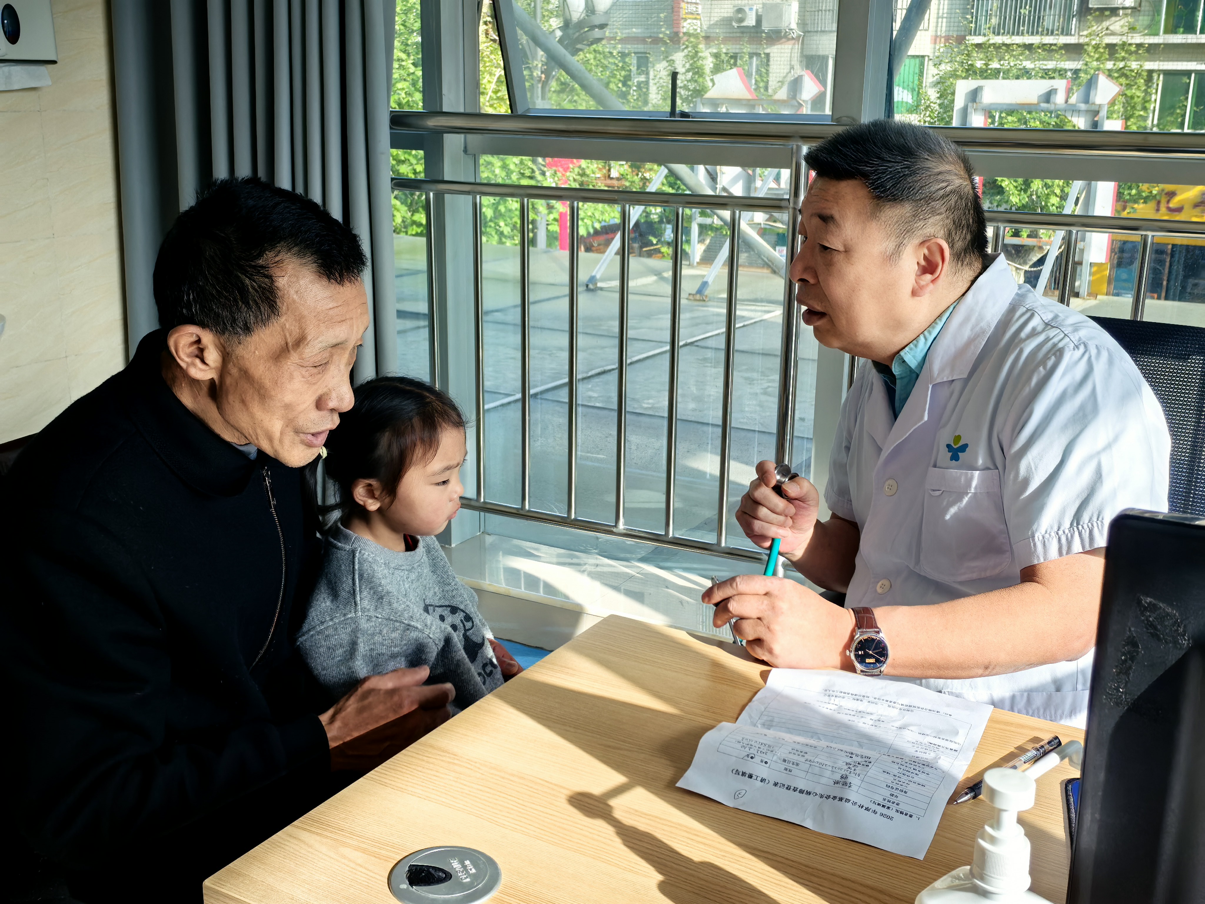 微信图片_20260416085035_1037_868.jpg 微信图片_20260416085035_1037_868.jpg